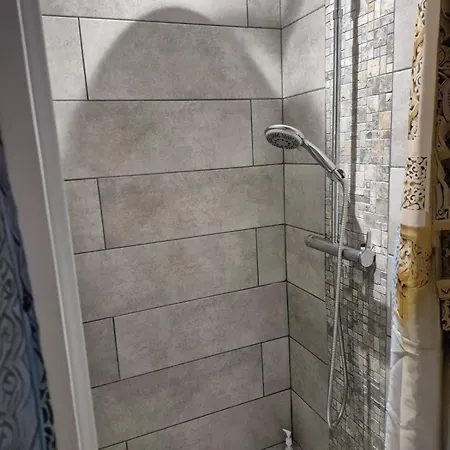 Ela Loveroomspa Apartment Bermericourt